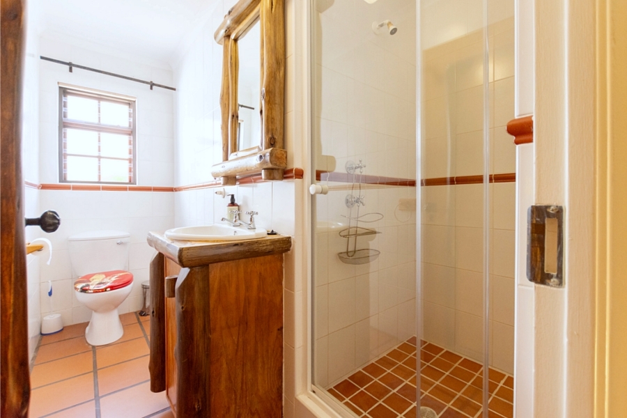 5 Bedroom Property for Sale in Myburgh Park Western Cape